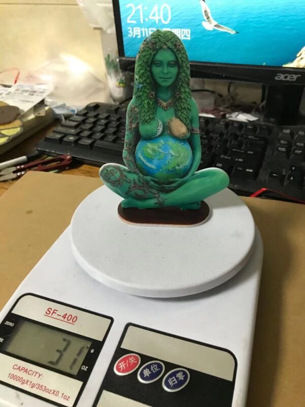 Spot Mother Earth Art Statue Decoration Decoration Mother Earth Statue Pendant Home Decorations - Image 5