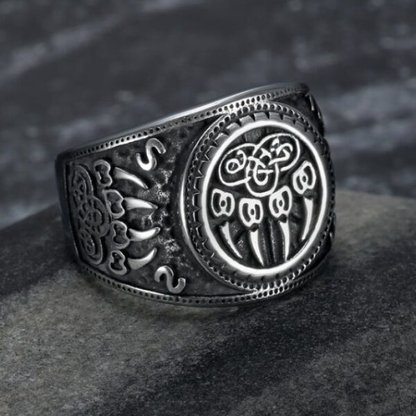 Stainless Steel Bear Paw / Veles Ring